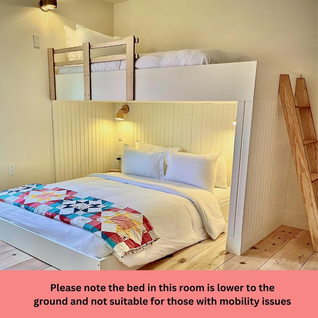Hotel The August House Windsor Pokoj fotografie